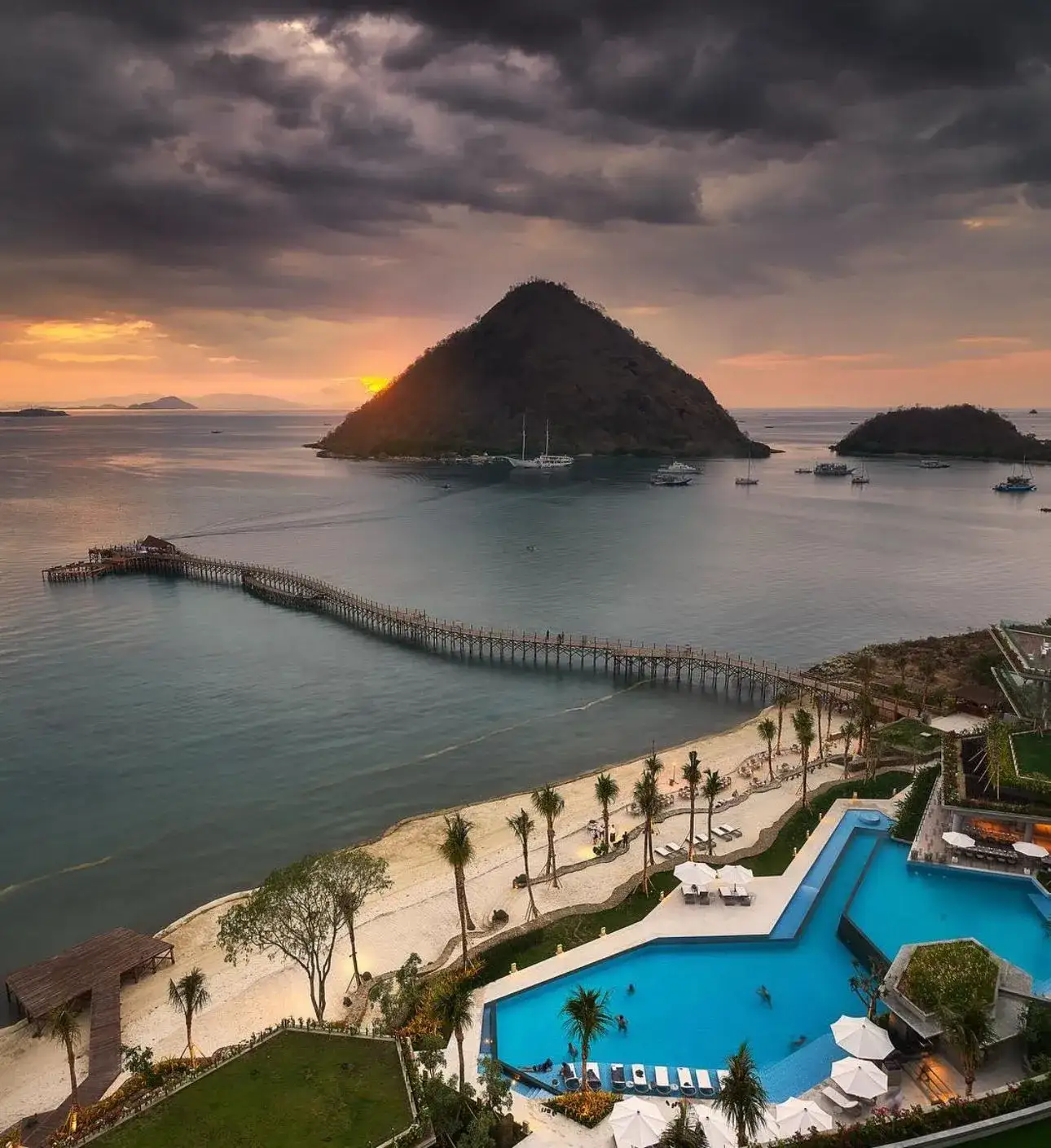Virtual Tours of Rinca Island: Exploring from Home